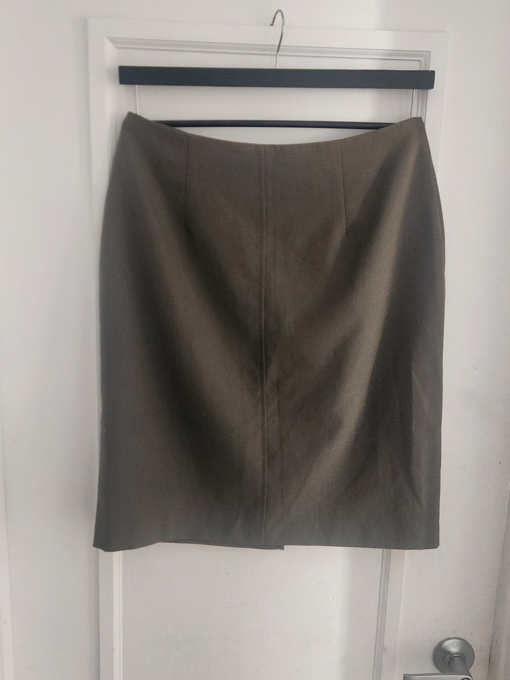 Classic Olive Pencil Skirt - Women's Sleek Workwear